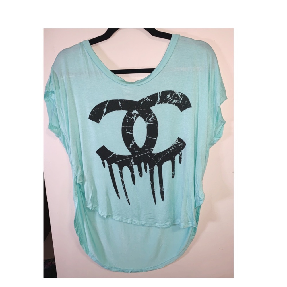 Sirens Dripping CC Logo Cropped Tee - Size M